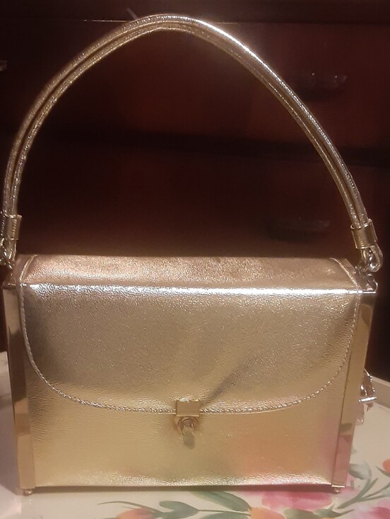 Etra Handbags - 1950-60 ETRA Gold Metallic Box Purse w/Scarf - Glove Holder Attatched